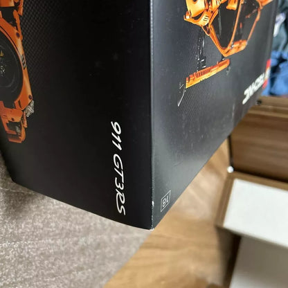 Technic: Porsche 911 GT3 RS 42056, retired, sealed, new.